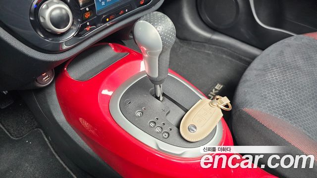 Nissan Juke 2014 — photo 9
