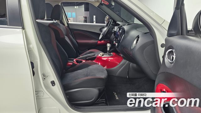Nissan Juke 2014 — photo 11