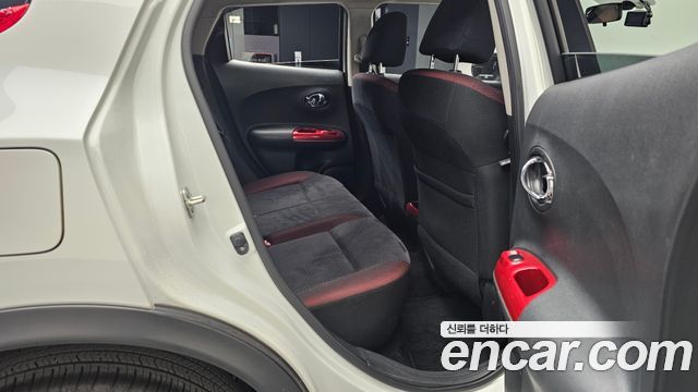 Nissan Juke 2014 — photo 12