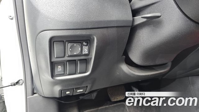 Nissan Juke 2014 — photo 18