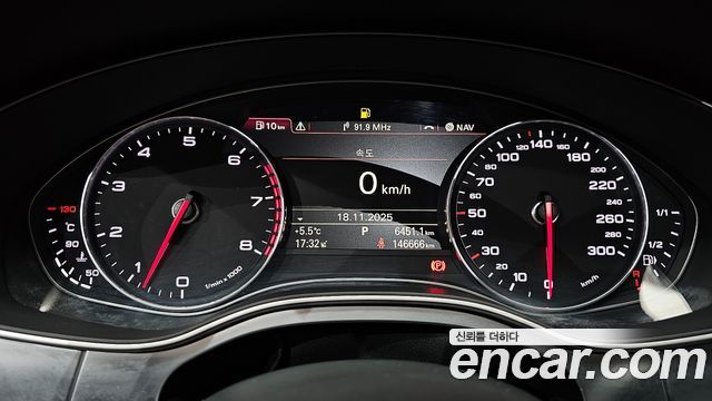 Audi A7 2012 — photo 8
