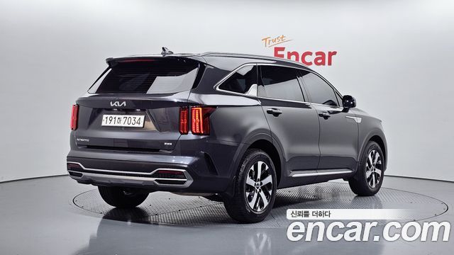 Kia Sorento 2023 — photo 2