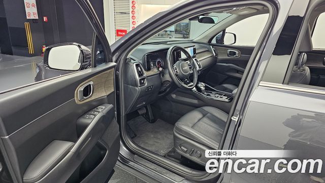 Kia Sorento 2023 — photo 11