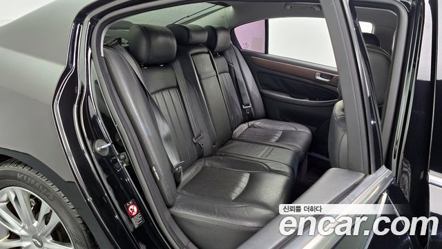 Hyundai Genesis 2012 — photo 12