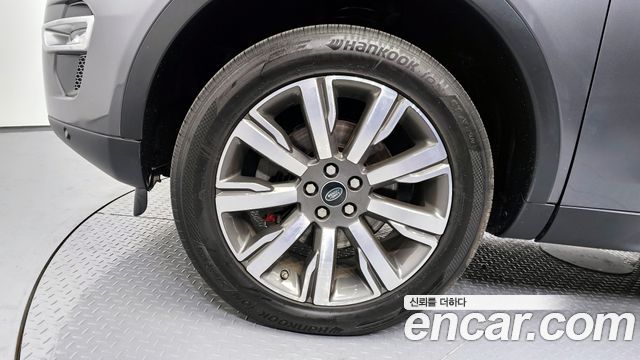 Land Rover Discovery Sport 2018 — photo 5
