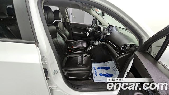Chevrolet Korea Orlando 2015 — photo 12