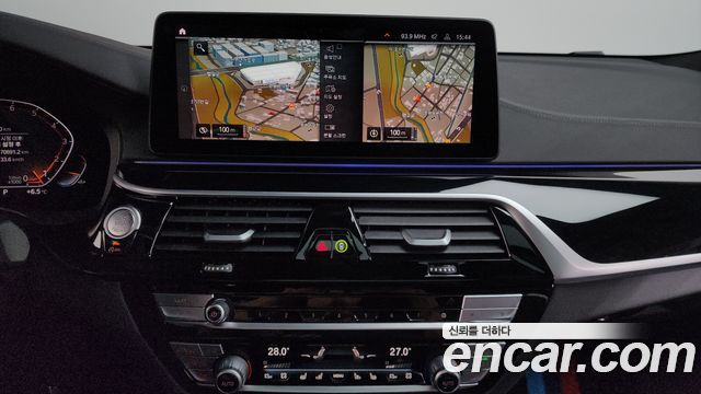 BMW Gran Turismo 2022 — photo 14