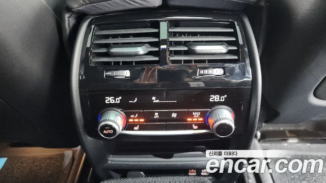 BMW Gran Turismo 2022 — photo 19