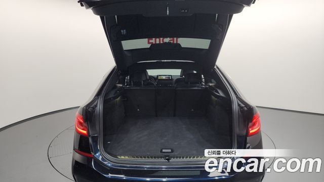 BMW Gran Turismo 2022 — photo 20