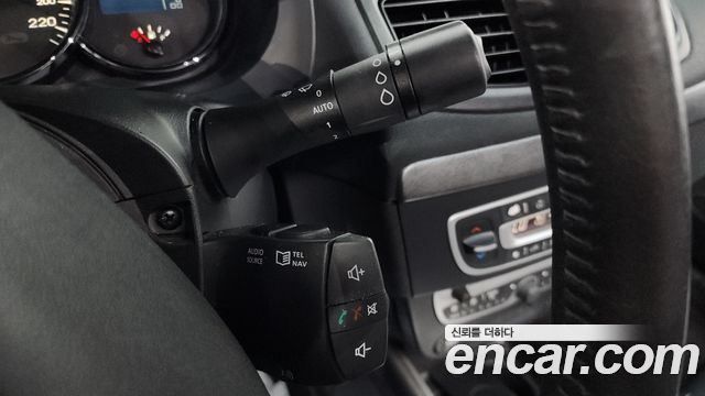 Renault Korea SM3 2011 — photo 17