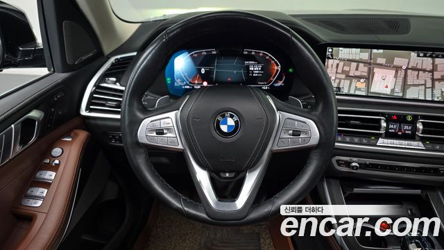 BMW X7 2022 — photo 13