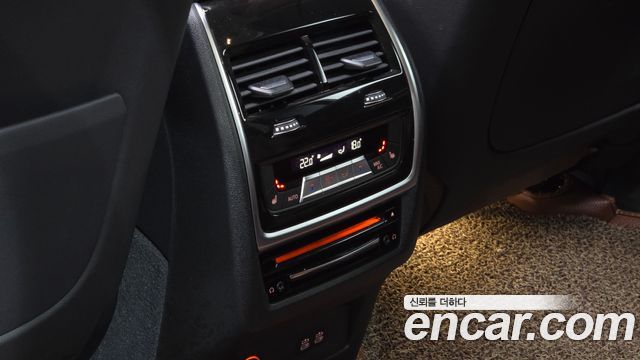 BMW X7 2022 — photo 19