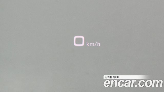 Audi A4 2021 — photo 17