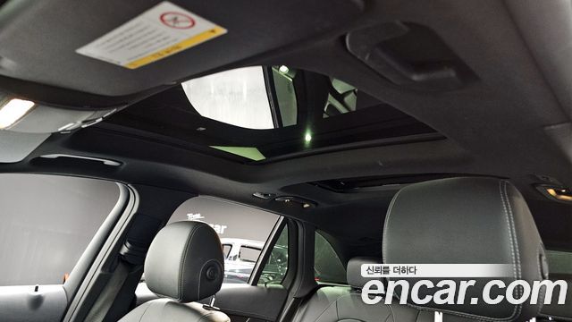 Mercedes-Benz GLC-Class 2020 — photo 17