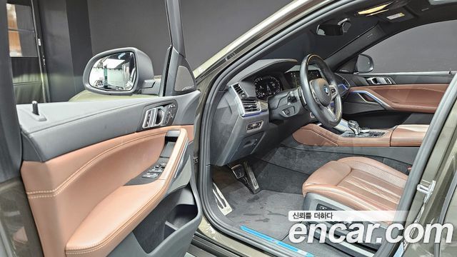 BMW X6 2023 — photo 11