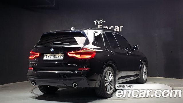 BMW X3 2019 — photo 2