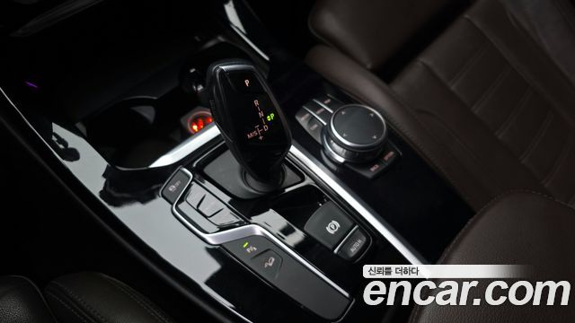BMW X3 2019 — photo 9
