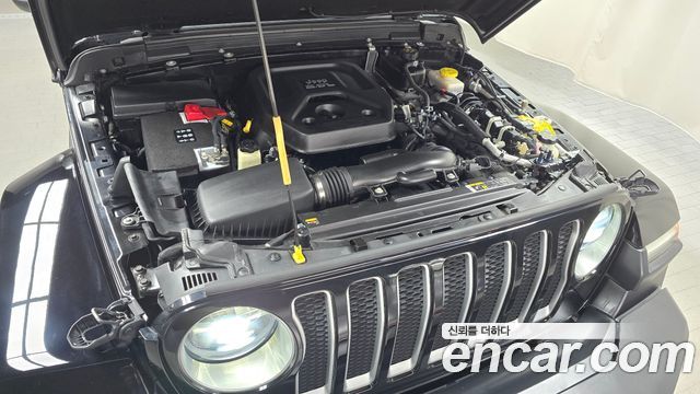 Jeep Wrangler 2021 — photo 6