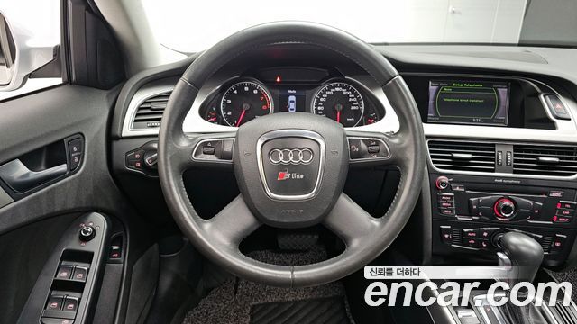 Audi A4 2010 — photo 13