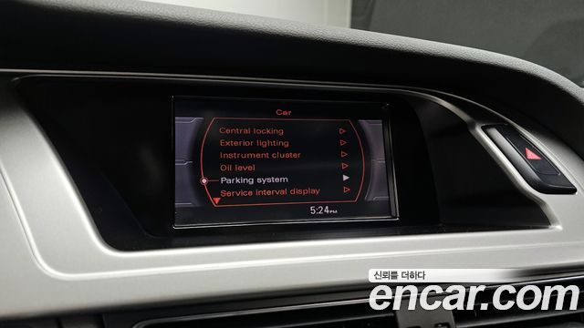 Audi A4 2010 — photo 16