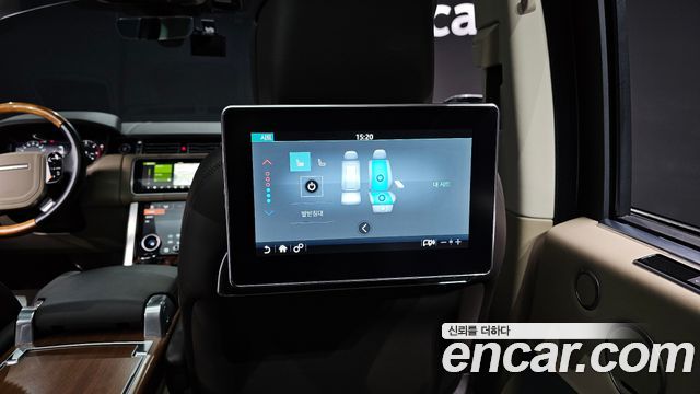 Land Rover Range Rover 2019 — photo 18