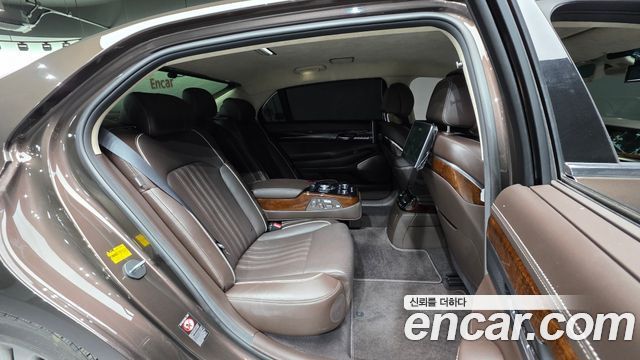 Genesis EQ900 2016 — photo 18