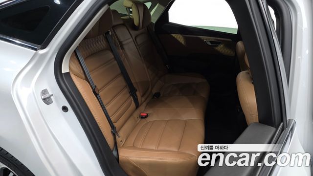 Renault Korea SM6 2022 — photo 12