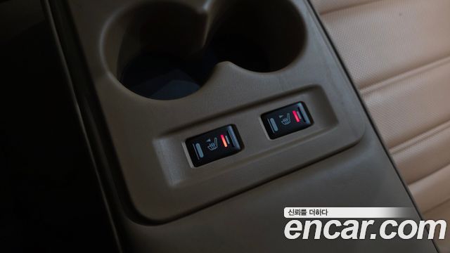 Renault Korea SM6 2022 — photo 18