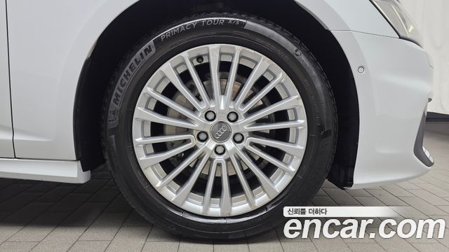 Audi A6 2021 — photo 5