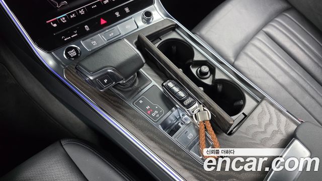 Audi A6 2021 — photo 9