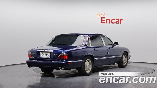 Jaguar Daimler 2002 — photo 2