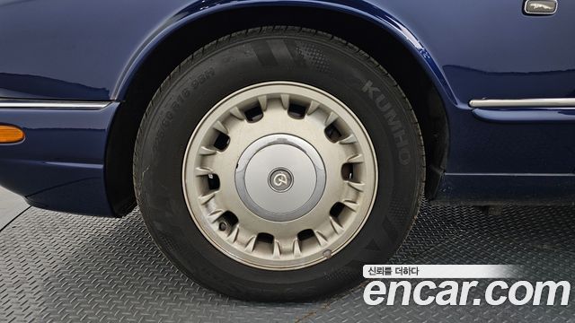 Jaguar Daimler 2002 — photo 5