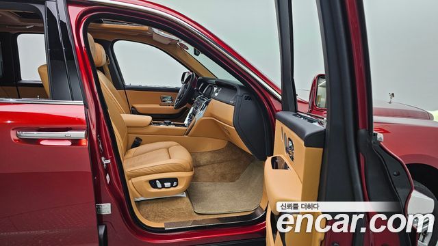 Rolls-Royce Cullinan 2023 — photo 11