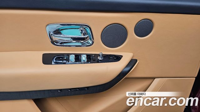 Rolls-Royce Cullinan 2023 — photo 17