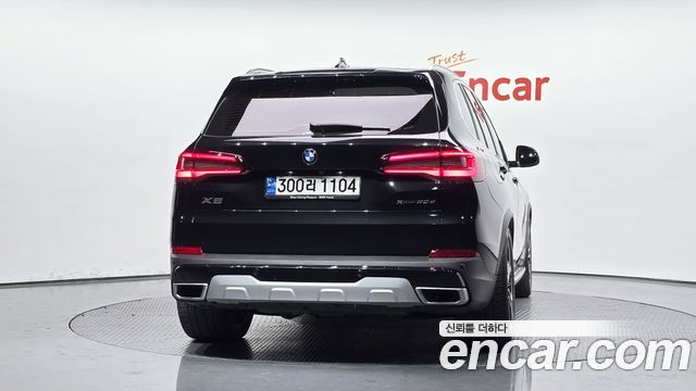 BMW X5 2022 — photo 4
