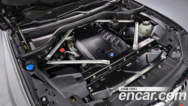 BMW X5 2022 — photo 6