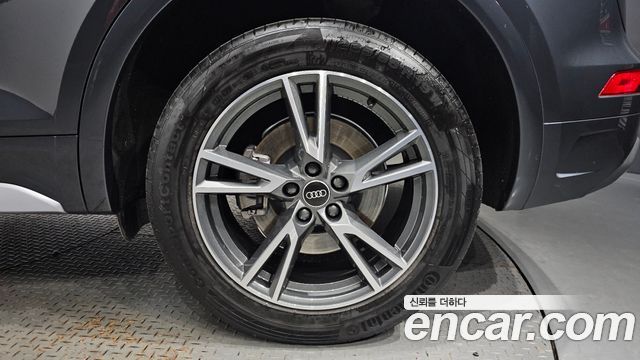 Audi Q5 2022 — photo 5