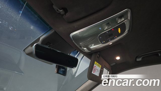 Genesis GV80 2020 — photo 20