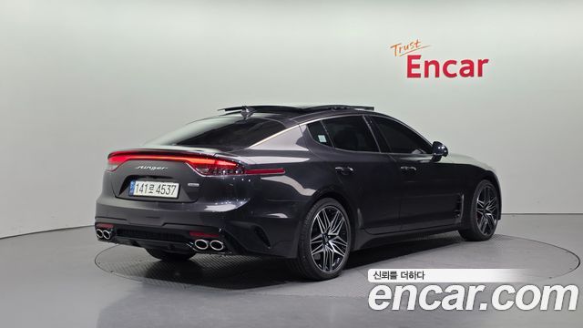 Kia Stinger 2021 — photo 2