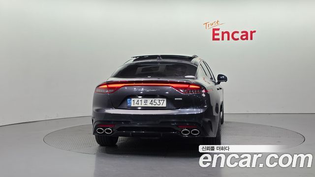 Kia Stinger 2021 — photo 4