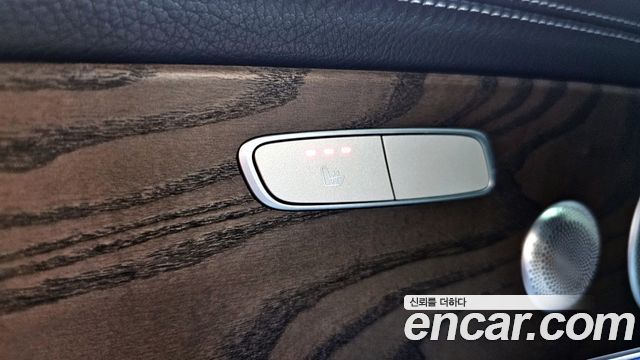 Mercedes-Benz E-Class 2018 — photo 18