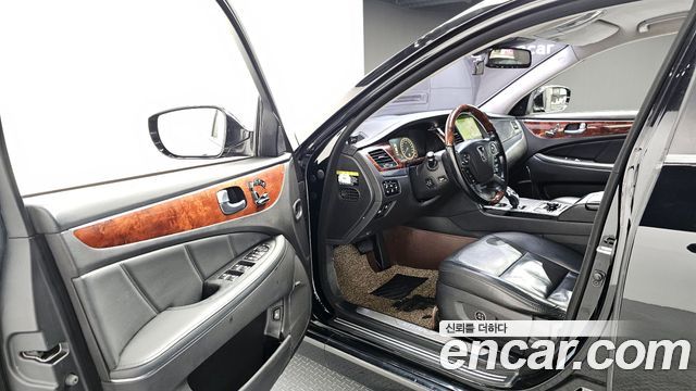 Hyundai Equus 2015 — photo 11