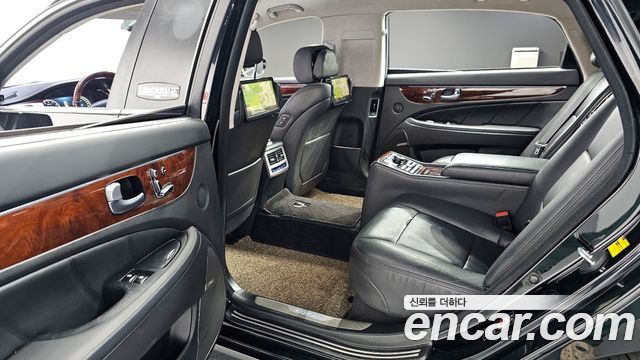 Hyundai Equus 2015 — photo 12