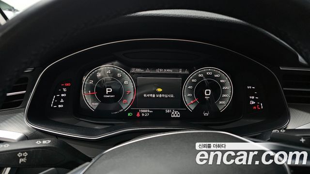 Audi A6 2021 — photo 8