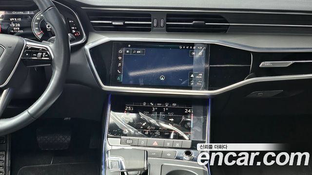 Audi A6 2021 — photo 19