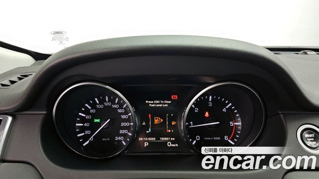 Land Rover Discovery Sport 2016 — photo 8