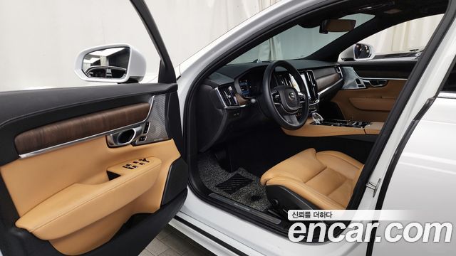 Volvo S90 2023 — photo 10