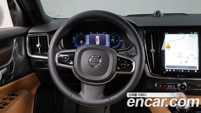 Volvo S90 2023 — photo 13