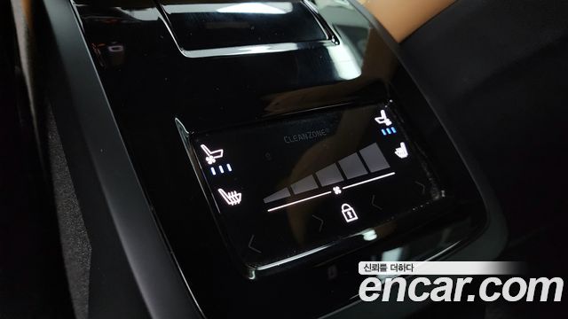 Volvo S90 2023 — photo 19