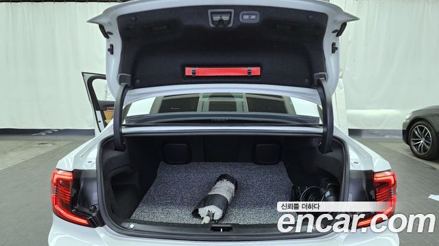 Volvo S90 2023 — photo 20